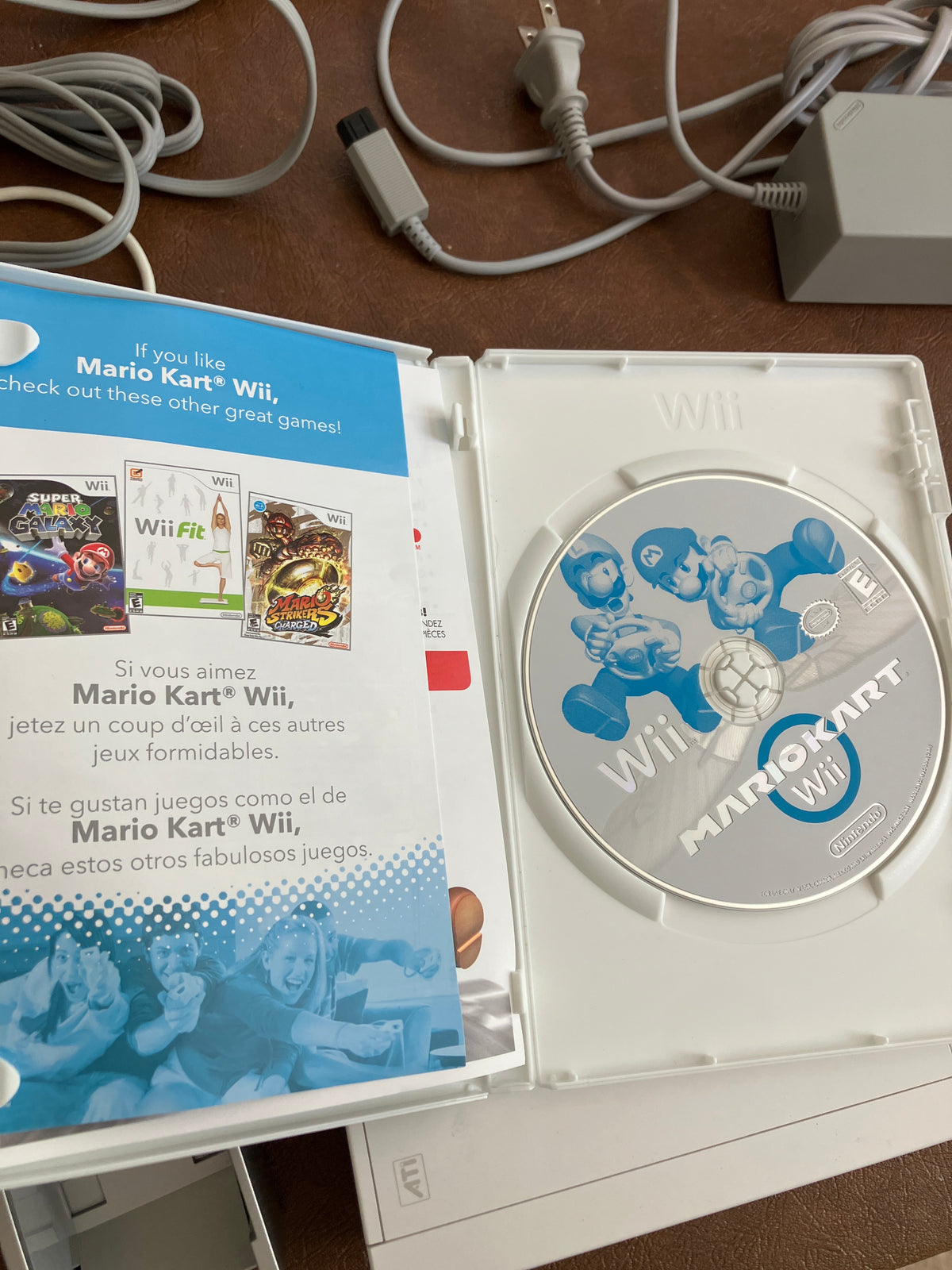 Wii Console Bundle w/ MarioKart