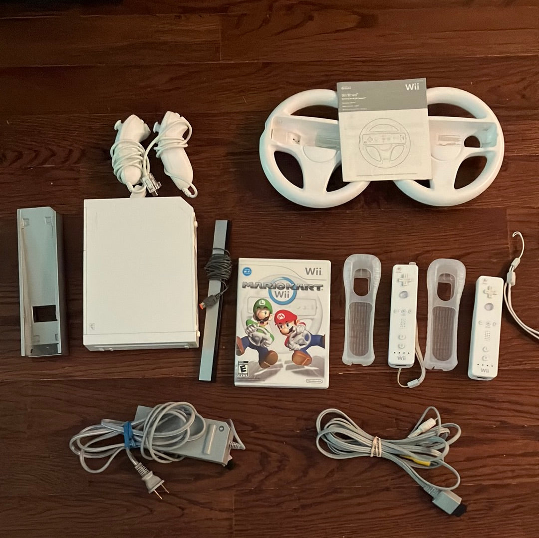 Wii Console Bundle w/ Mario Cart