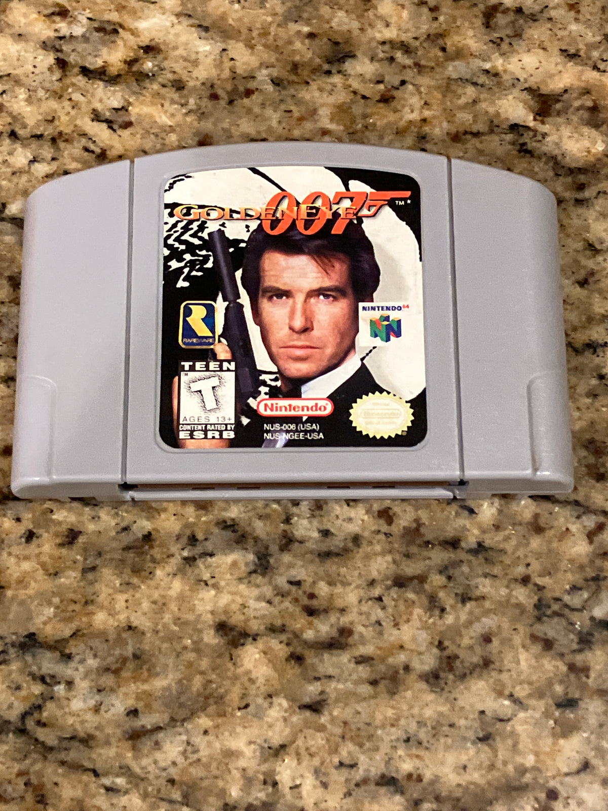 007 Goldeneye (N64)