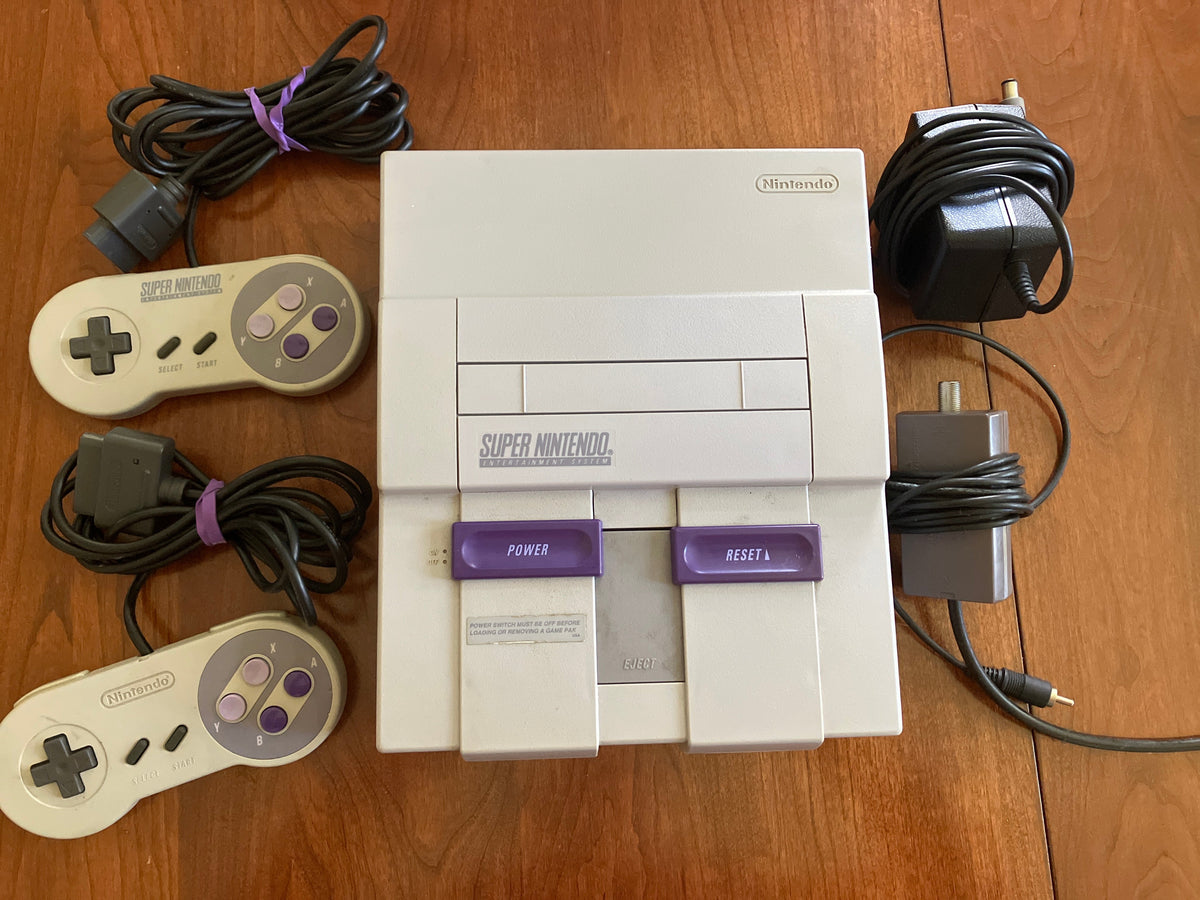 Super Nintendo Entertainment System (SNES) Console Bundle