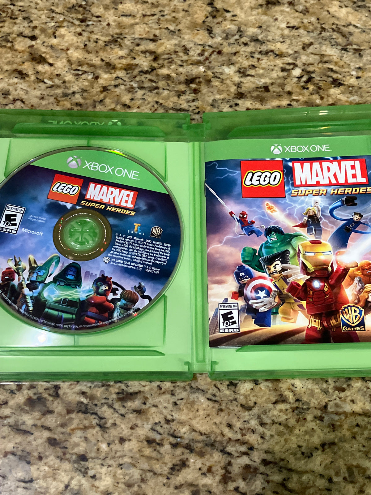 LEGO Marvel Super Heroes (XBox One)