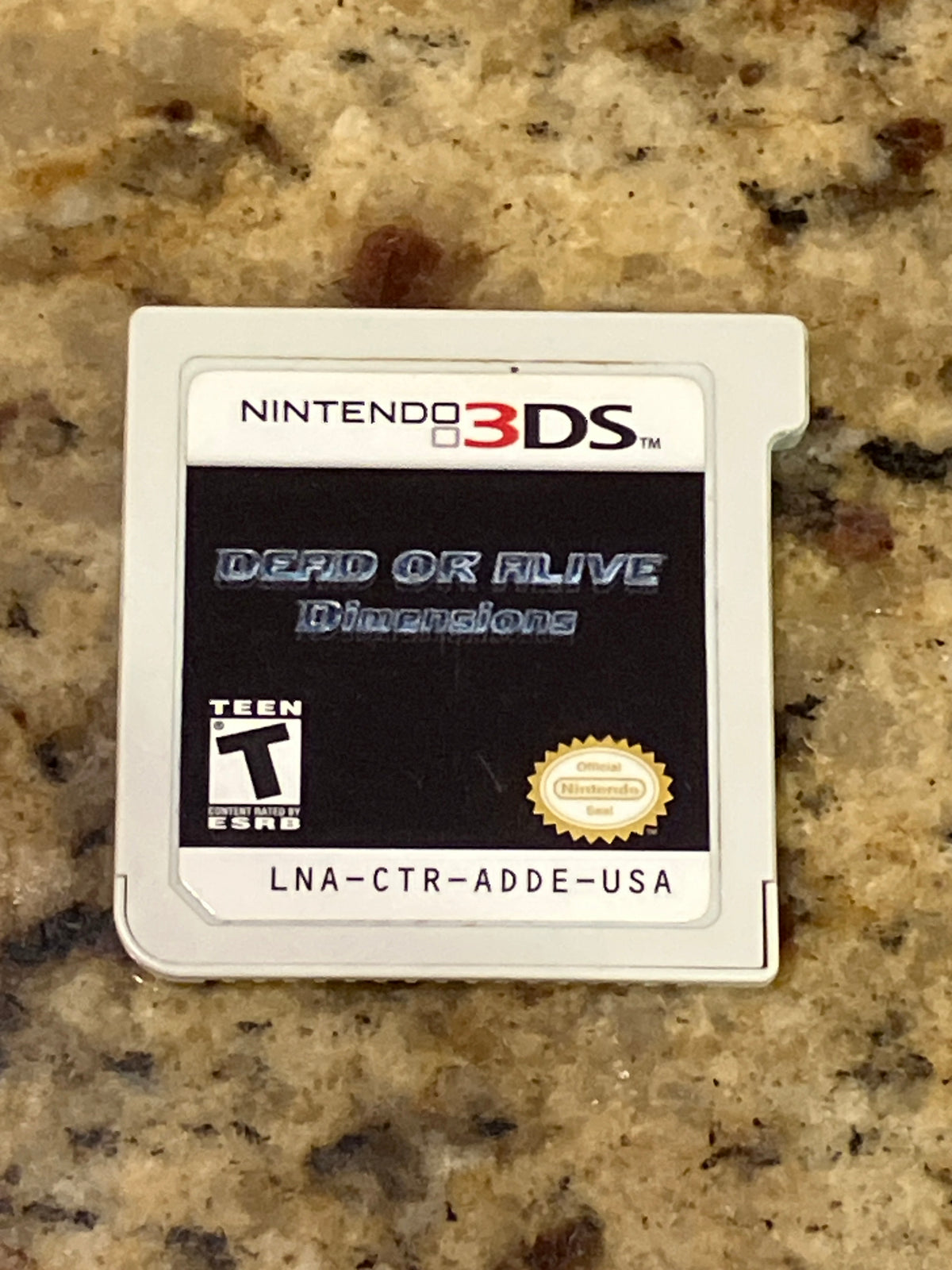 Dead of Alive Dimensions (3DS) - cartridge only