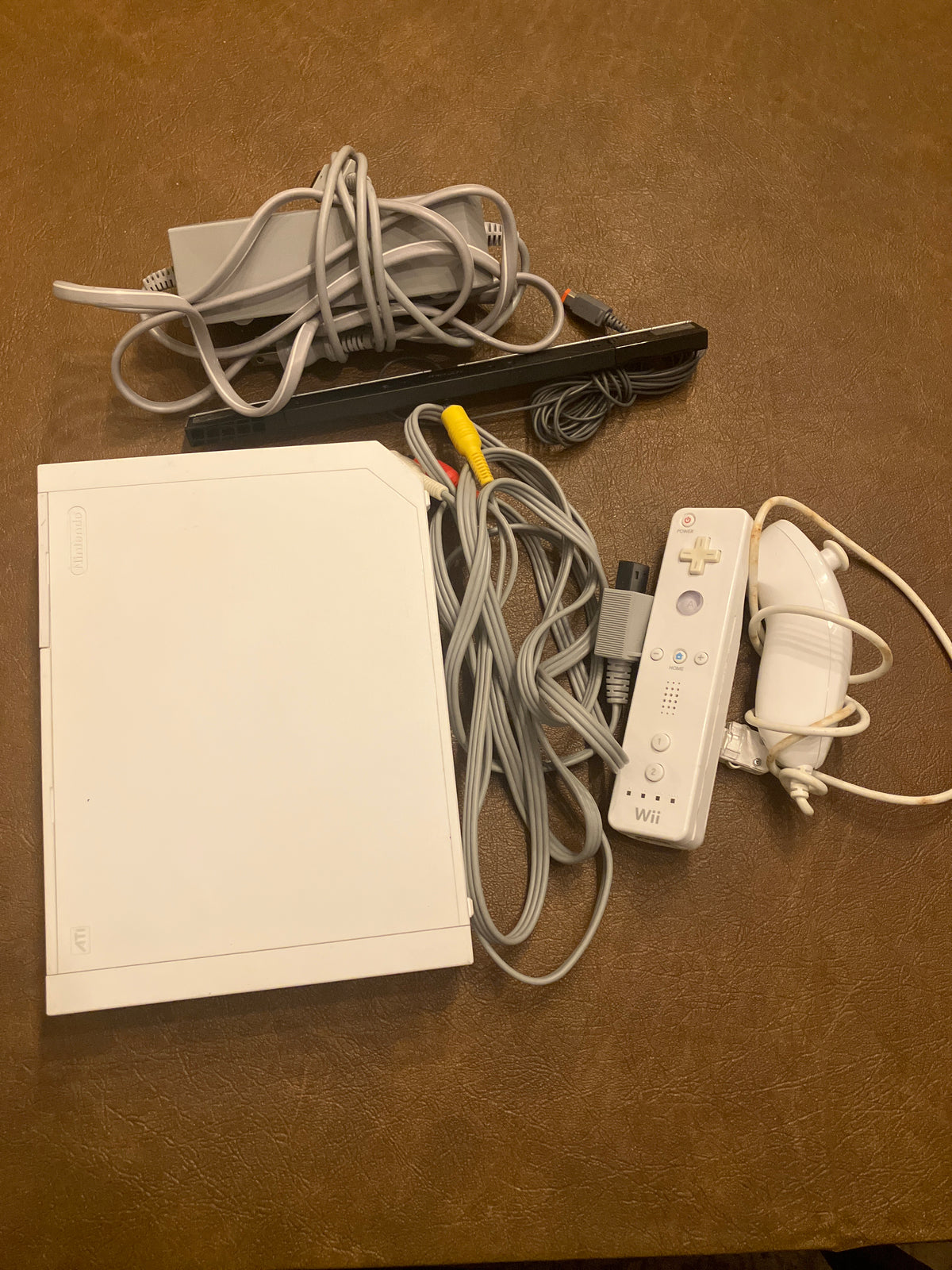 Wii Console - White Bundle