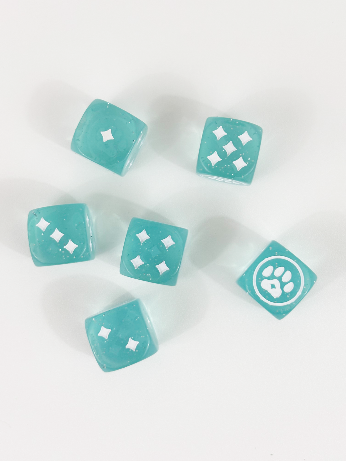 Kitty Paw Dice Set (Magical Kitties 2E)